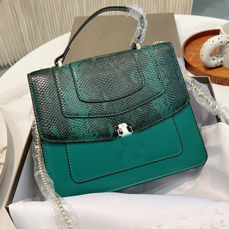Chain Shoulder Bag Flap Messenger Bags Sneak Pattern Patchwork Fashion Handbag Serpentine Leather Snakehead Decoration Womens Cross Body Purse Lady Totes, 23cm
Chain Shoulder Bag Flap Messenger Bags Sneak Pattern Patchwork Fashion Handbag Serpentine Leather Snakehead Decoration Womens Cross Body Purse Lady Totes, 23cm