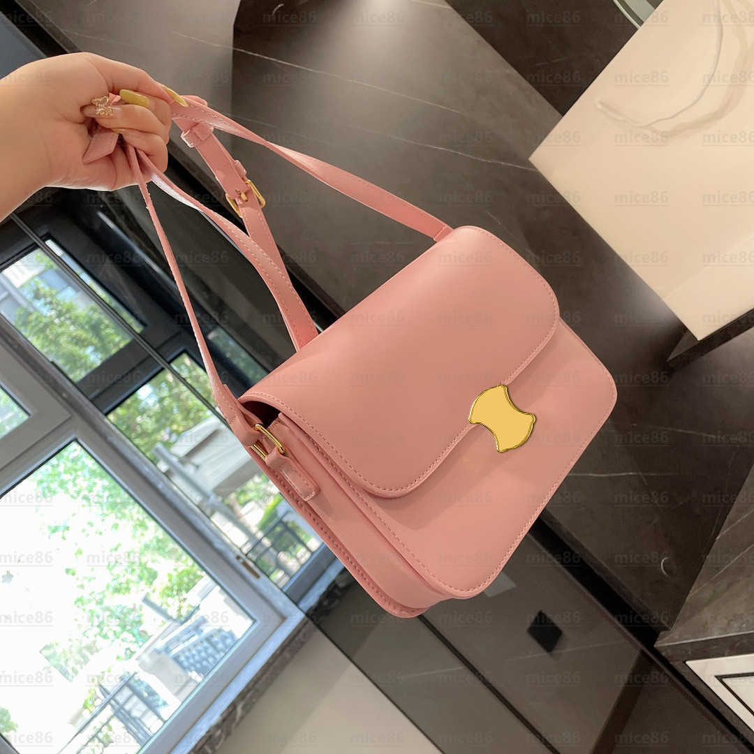 Top quality Genuine leather TEEN TRIOMPHE Shoulder Bag famous Women's men tote flap crossbody Bags Luxury Designer woman fashion Eve, Black
Top quality Genuine leather TEEN TRIOMPHE Shoulder Bag famous Women's men tote flap crossbody Bags Luxury Designer woman fashion Eve, Black