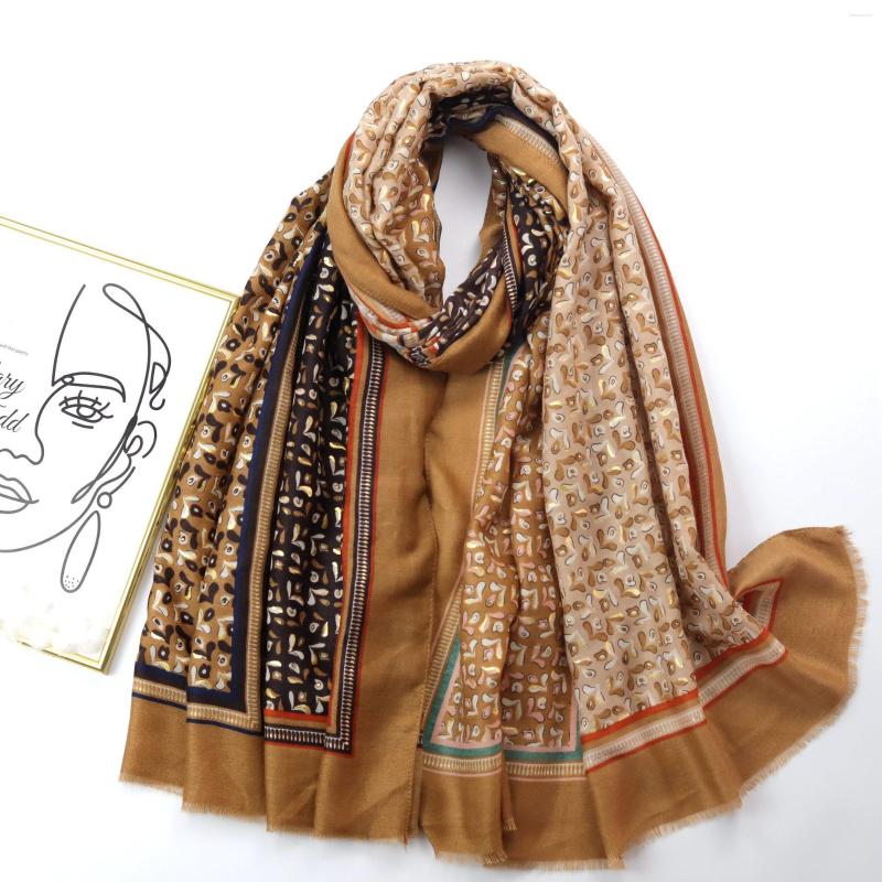 Scarves Scarf Women Large Shawls Print Tassel Muffler Foulard Pareo Travel Lady Beach Stoles Sarong Boho Hair Head Wraps
Scarves Scarf Women Large Shawls Print Tassel Muffler Foulard Pareo Travel Lady Beach Stoles Sarong Boho Hair Head Wraps
