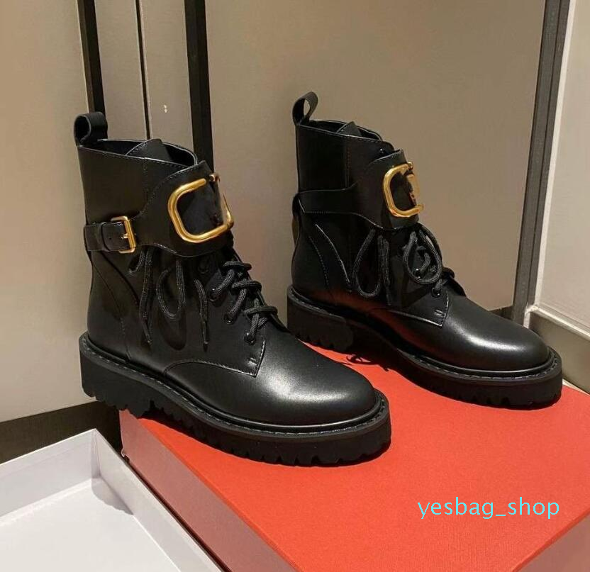 2022 Fashion Luxury designer brand women boots Woman's Leather shoes ankle boots factory direct female round head Short boots size35-40 0548, Black
2022 Fashion Luxury designer brand women boots Woman's Leather shoes ankle boots factory direct female round head Short boots size35-40 0548, Black
