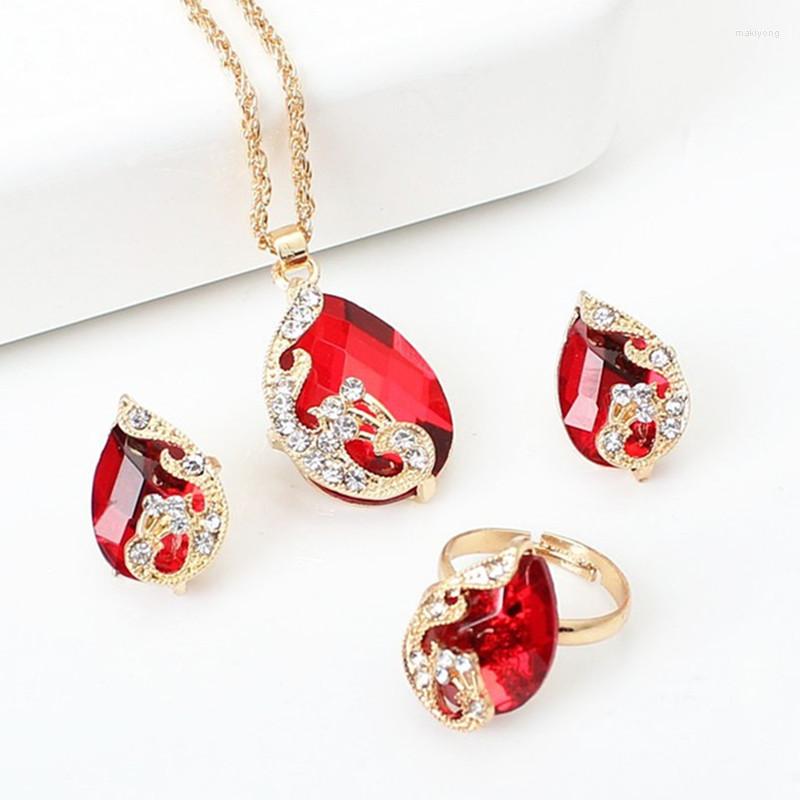 Necklace Earrings Set Exquisite 5 Colors Crystal Earring/Necklace/Adjust Ring Noble Peacock Wedding Party Bijoux Accessories, Picture shown
Necklace Earrings Set Exquisite 5 Colors Crystal Earring/Necklace/Adjust Ring Noble Peacock Wedding Party Bijoux Accessories, Picture shown