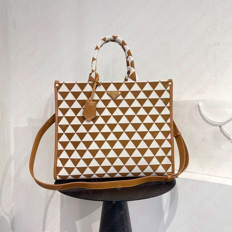 Fashion bags Designer P Symbole Glleria totes shopping bag Printed Large logos Drawstring Clutch Women shoulder Cross body Square Flap Underarm Bucket hobo Luxury
Fashion bags Designer P Symbole Glleria totes shopping bag Printed Large logos Drawstring Clutch Women shoulder Cross body Square Flap Underarm Bucket hobo Luxury