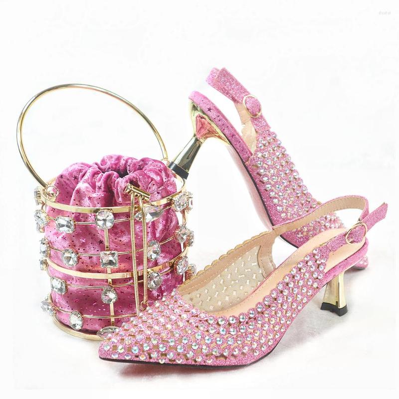 Dress Shoes 2106-5 Design Mature Style Italian Women Matching Bag Set In Fuchsia Color High Quality Pumps For Partry, Photo color
Dress Shoes 2106-5 Design Mature Style Italian Women Matching Bag Set In Fuchsia Color High Quality Pumps For Partry, Photo color