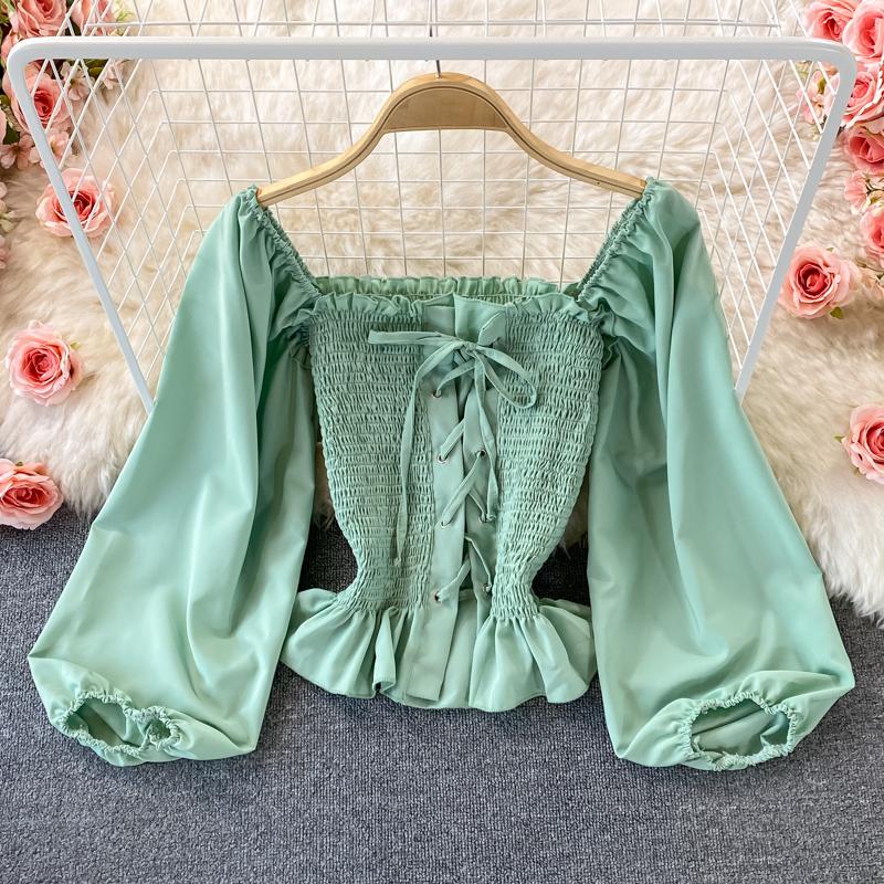 Women's Blouses & Shirts Autumn Elegant Retro Long Sleeve Square Collar Shirt Women Blouse Female Ruffle Waist Thin Top Short Folds Blusas M, Black
Women's Blouses & Shirts Autumn Elegant Retro Long Sleeve Square Collar Shirt Women Blouse Female Ruffle Waist Thin Top Short Folds Blusas M, Black