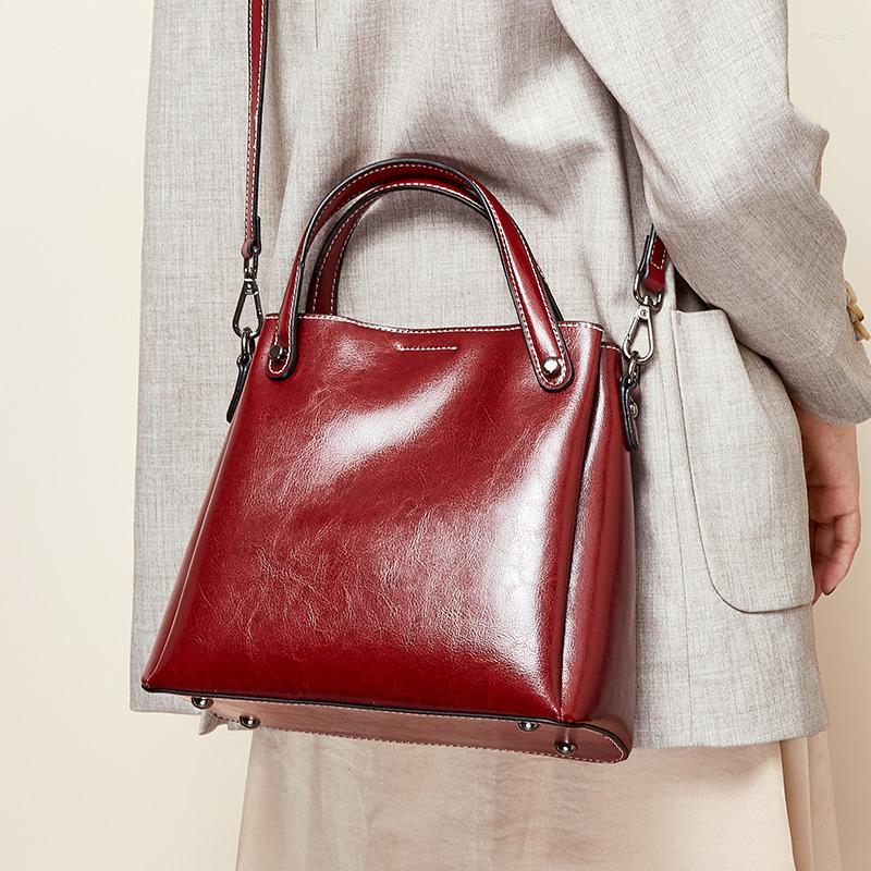 Evening Bags Real Cow Leather Ladies HandBags High Quality Women Genuine Bag Totes Messenger Designer Luxury Shoulder Female, Black
Evening Bags Real Cow Leather Ladies HandBags High Quality Women Genuine Bag Totes Messenger Designer Luxury Shoulder Female, Black
