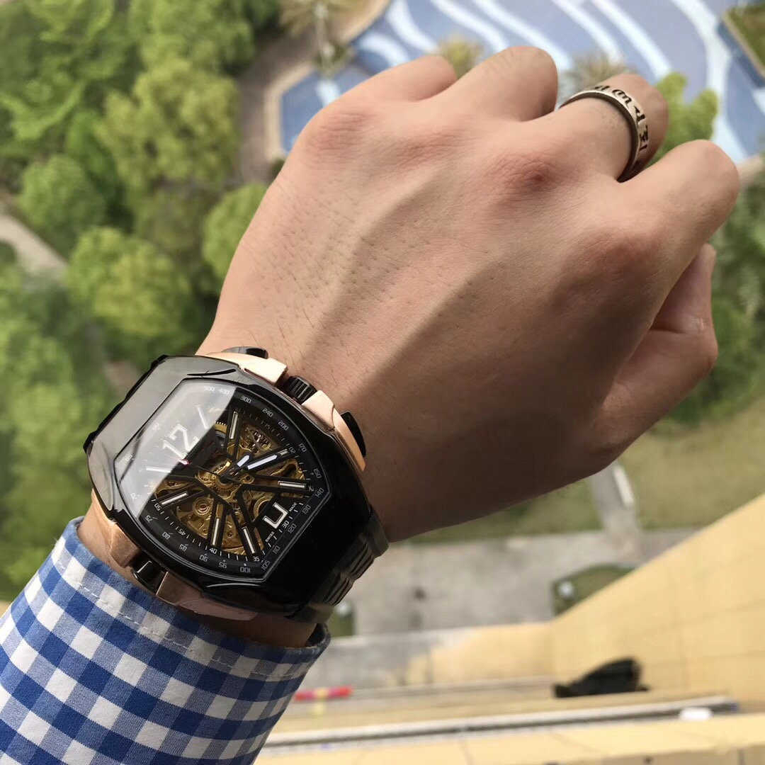 Luxury Designer Top brand high fashion Automatic mechanical watches men's or women's leather watch product men accessories
Luxury Designer Top brand high fashion Automatic mechanical watches men's or women's leather watch product men accessories
