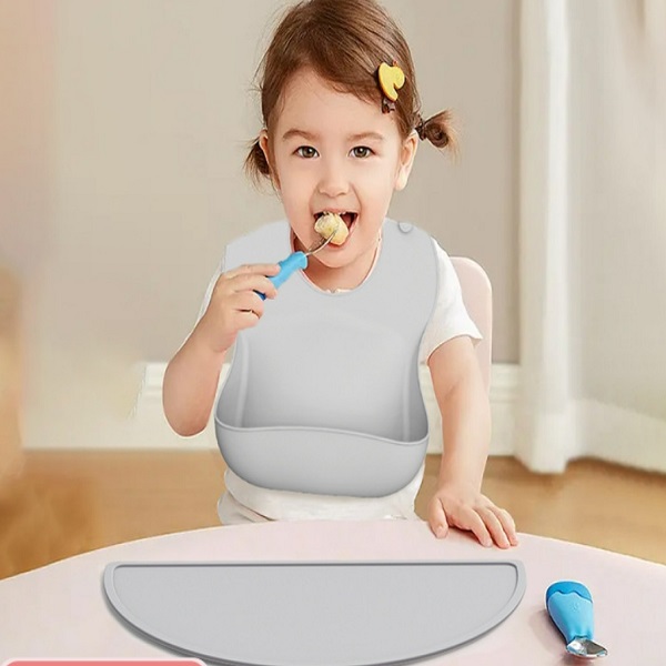Cross-border best-selling food-grade silicone baby bib baby placemat feeding tableware set wholesale
Cross-border best-selling food-grade silicone baby bib baby placemat feeding tableware set wholesale