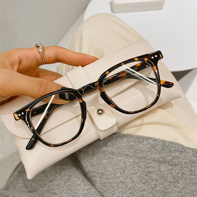 Sunglasses Frames Fashion Anti Blue Light Glasses Women Eyeglasses Spectacles Frame Computer Protection Nerd Retro Party Gaming Eyewear
Sunglasses Frames Fashion Anti Blue Light Glasses Women Eyeglasses Spectacles Frame Computer Protection Nerd Retro Party Gaming Eyewear