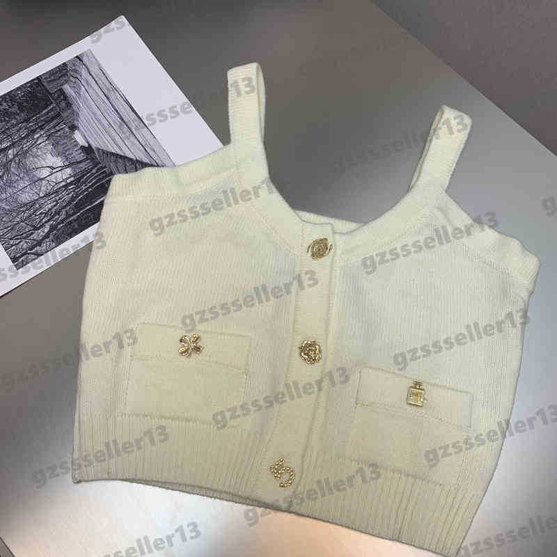 Women Two Pieces Dresses Designer Three-piece Sets Knitting Cardigan Sweater Tanks And Skirt Fashion Brand High Quality Tracksuits Women Clothing
Women Two Pieces Dresses Designer Three-piece Sets Knitting Cardigan Sweater Tanks And Skirt Fashion Brand High Quality Tracksuits Women Clothing