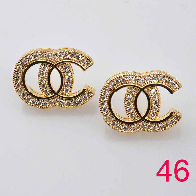 Korean Fashion 925 Silver Needle Stud Letter C Pearl Earrings Luxury Zircon Modern Earrings for Women Aesthetic Jewelry Gift 2022 New
Korean Fashion 925 Silver Needle Stud Letter C Pearl Earrings Luxury Zircon Modern Earrings for Women Aesthetic Jewelry Gift 2022 New