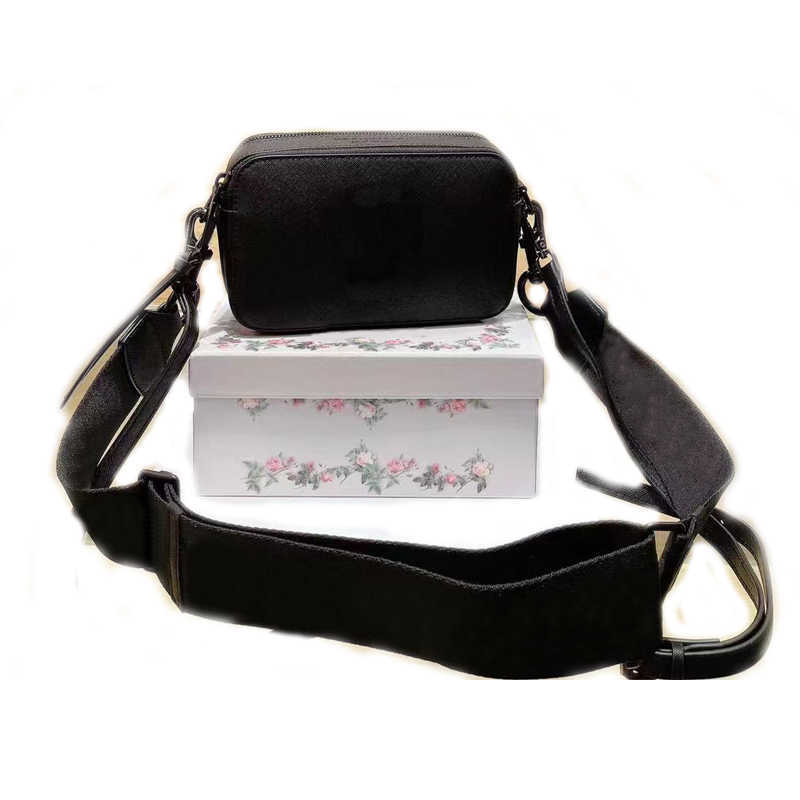 40 fashion womens mens snapshot High texture ladies bag Handbag Famous Marc Camera designer Small Crossbody purse mini Women Shoulder Bb, 21
40 fashion womens mens snapshot High texture ladies bag Handbag Famous Marc Camera designer Small Crossbody purse mini Women Shoulder Bb, 21