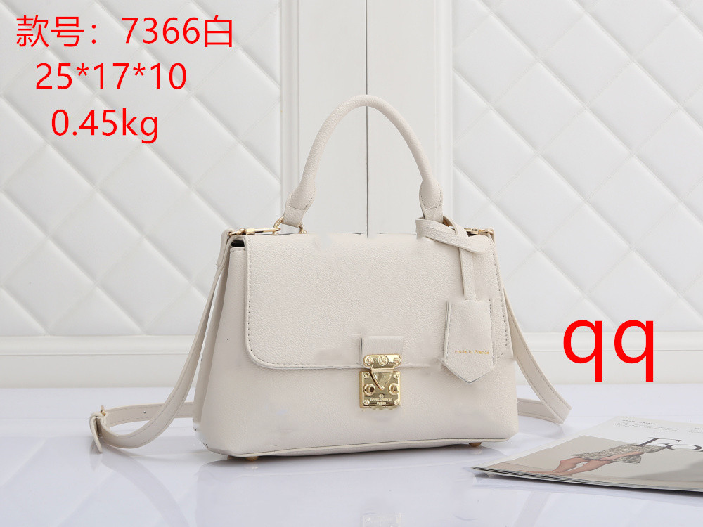 2023 Luxury Tote Shoulder Bag Purse Designer Handbag Messager Bags Brand Crossbody Totes pu leather #7366 Womens Fashion OLD Flower Totes, Black
2023 Luxury Tote Shoulder Bag Purse Designer Handbag Messager Bags Brand Crossbody Totes pu leather #7366 Womens Fashion OLD Flower Totes, Black