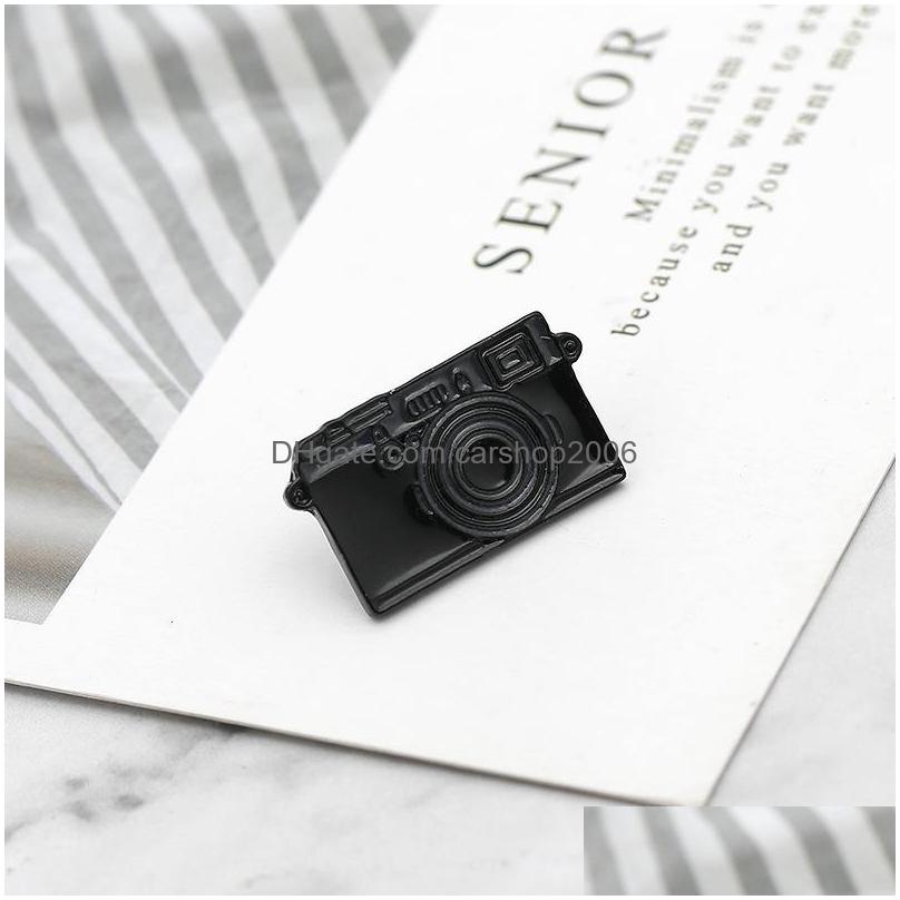 Pins Brooches Digital Camera Shaped Brooches Pins Gift Creative Europe Alloy Drip Oil For Girls Cute Jewelry Button Collar Badges S Dh92O
Pins Brooches Digital Camera Shaped Brooches Pins Gift Creative Europe Alloy Drip Oil For Girls Cute Jewelry Button Collar Badges S Dh92O