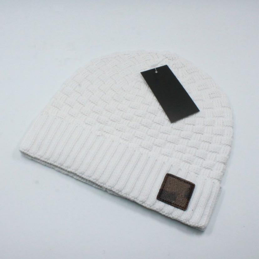 Men Design Winter Beanie Women Hat Cap Ski Hats Snapback Mask Mens Cotton Skull Caps Unisex Cashmere Plaid Letters Luxury Casual Outdoor Fashion Beanies 13 Colors a9
Men Design Winter Beanie Women Hat Cap Ski Hats Snapback Mask Mens Cotton Skull Caps Unisex Cashmere Plaid Letters Luxury Casual Outdoor Fashion Beanies 13 Colors a9