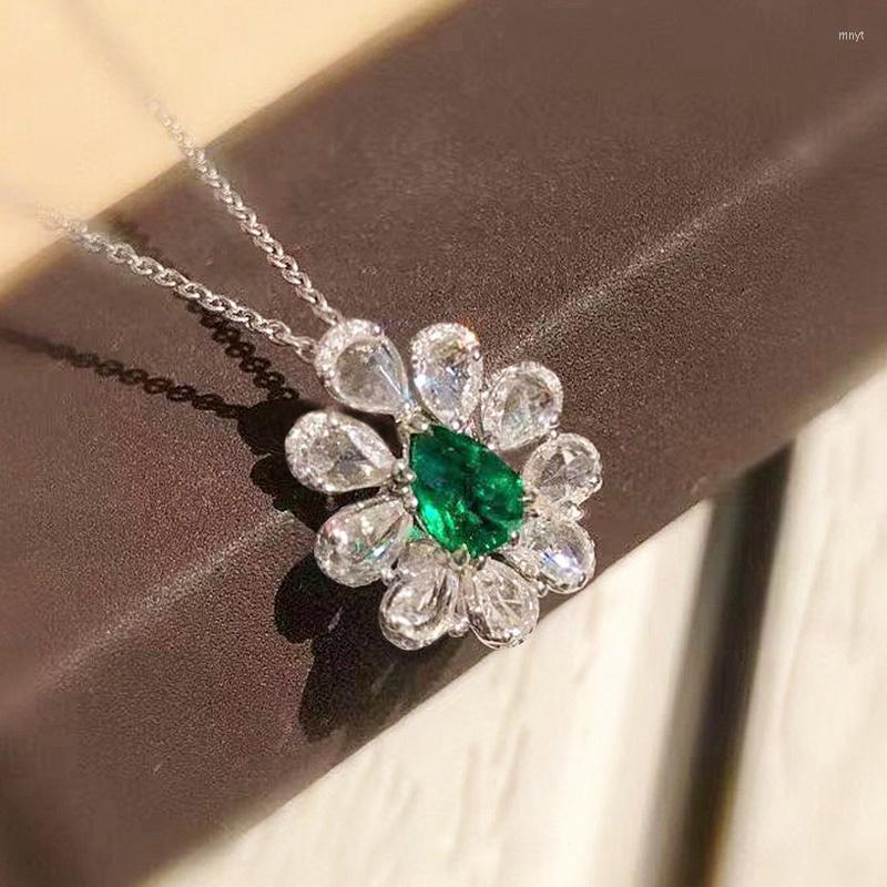 Pendant Necklaces Delicate Flower Necklace For Women Green Water Drop Zirconia Inlay Pendants Fashionable Party Anniversary Jewelry
Pendant Necklaces Delicate Flower Necklace For Women Green Water Drop Zirconia Inlay Pendants Fashionable Party Anniversary Jewelry