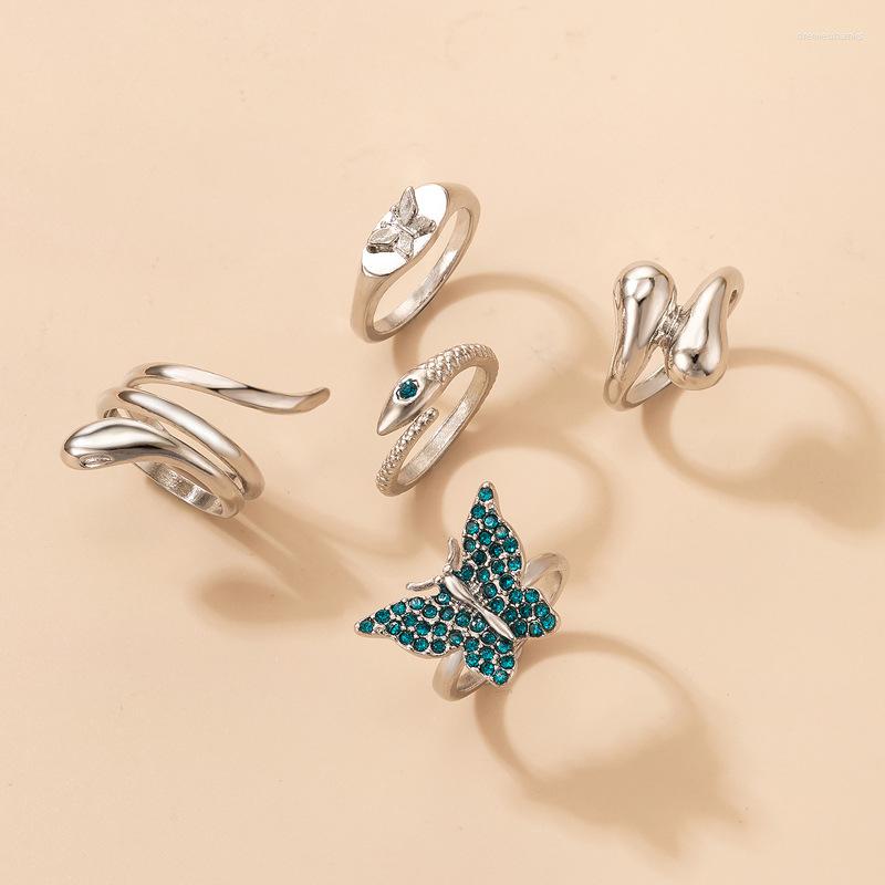Wedding Rings Personality Blue Crystal Inlaid Butterfly Finger For Women Fashion Silver Color Snake Shape Animal Geometric Party
Wedding Rings Personality Blue Crystal Inlaid Butterfly Finger For Women Fashion Silver Color Snake Shape Animal Geometric Party