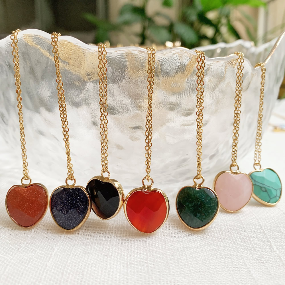 Heart Pendant Necklace for Women Love Sweet Heart Charm Natural Quartz Stone Turquoise Opal Pink Crystal Pendulum Necklaces
