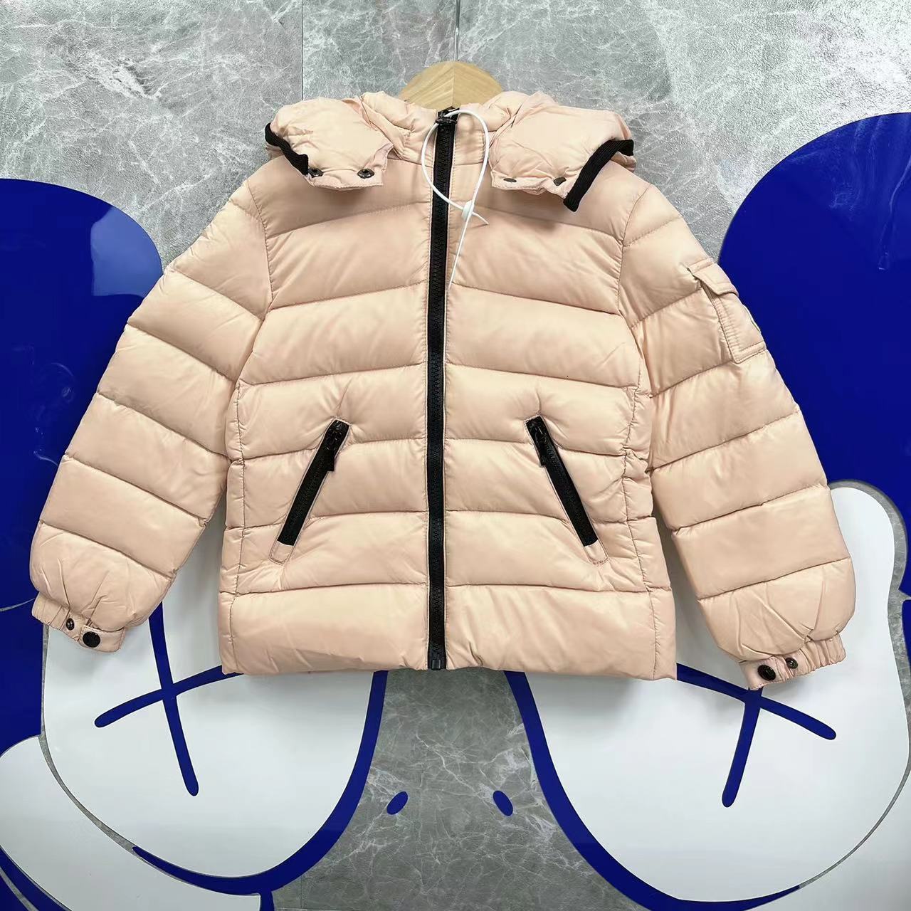Down Coat Winter luxury children's coat girls' cotton down autumn winter designer simple warm hooded 221125, Beige
Down Coat Winter luxury children's coat girls' cotton down autumn winter designer simple warm hooded 221125, Beige