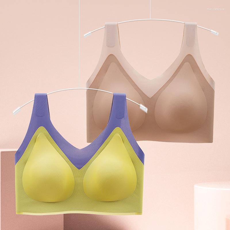 Bras SofbeauForY Latex Underwear Oxygen-Friendly 1.0 Non-marking Bra No Steel Ring Two Matched Colors Fashion U-shaped Back 
Bras SofbeauForY Latex Underwear Oxygen-Friendly 1.0 Non-marking Bra No Steel Ring Two Matched Colors Fashion U-shaped Back