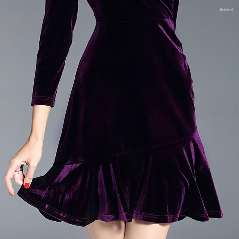 Casual Dresses Autumn Winter Evening Party Dress Female Blue Velvet Long Sleeve Elegant For Women Robe Femme 19C884, Purple
Casual Dresses Autumn Winter Evening Party Dress Female Blue Velvet Long Sleeve Elegant For Women Robe Femme 19C884, Purple
