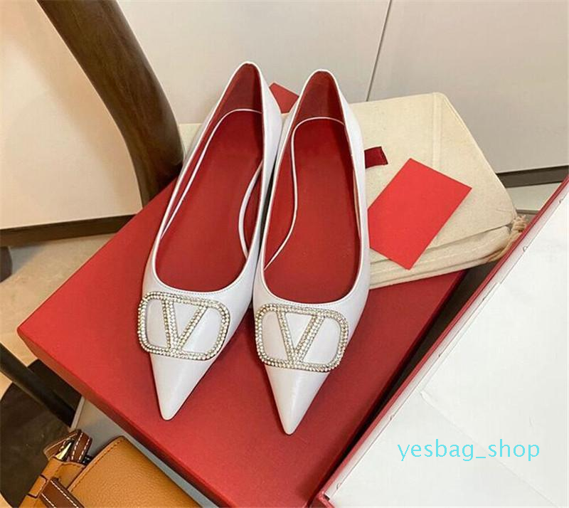 Fashion Women's Dress Shoes leather shallow mouth sandals high quality female work shoes ladies comfortable party shoe VV102115 0222
Fashion Women's Dress Shoes leather shallow mouth sandals high quality female work shoes ladies comfortable party shoe VV102115 0222