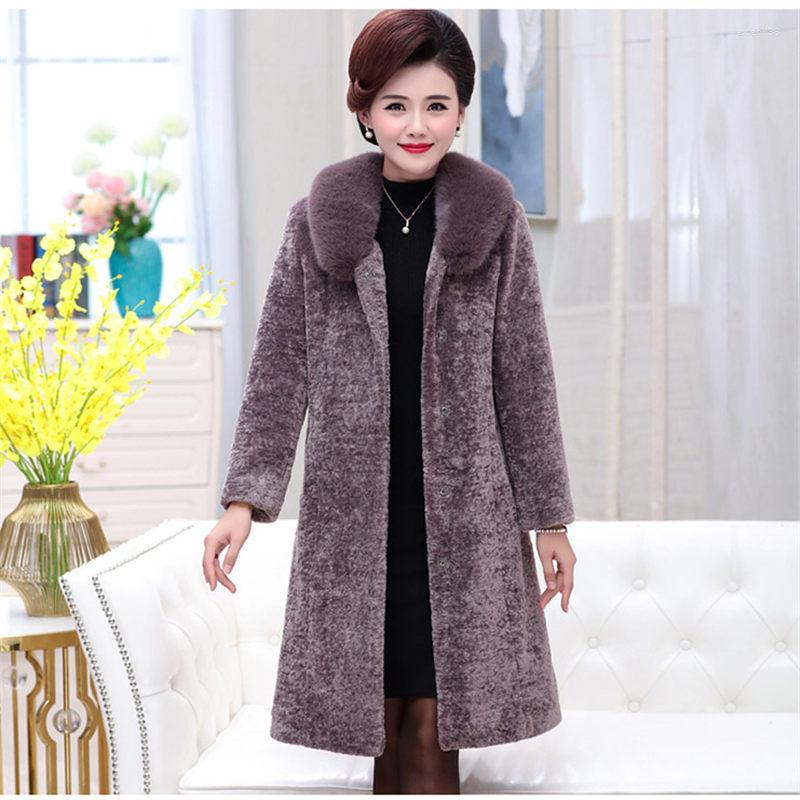 Women's Fur Thicken Women's Faux Coat Long Warm Sheep Shearing Mother Winter Coats Noble Woolen Jacket With Collar F1900, Khaki
Women's Fur Thicken Women's Faux Coat Long Warm Sheep Shearing Mother Winter Coats Noble Woolen Jacket With Collar F1900, Khaki