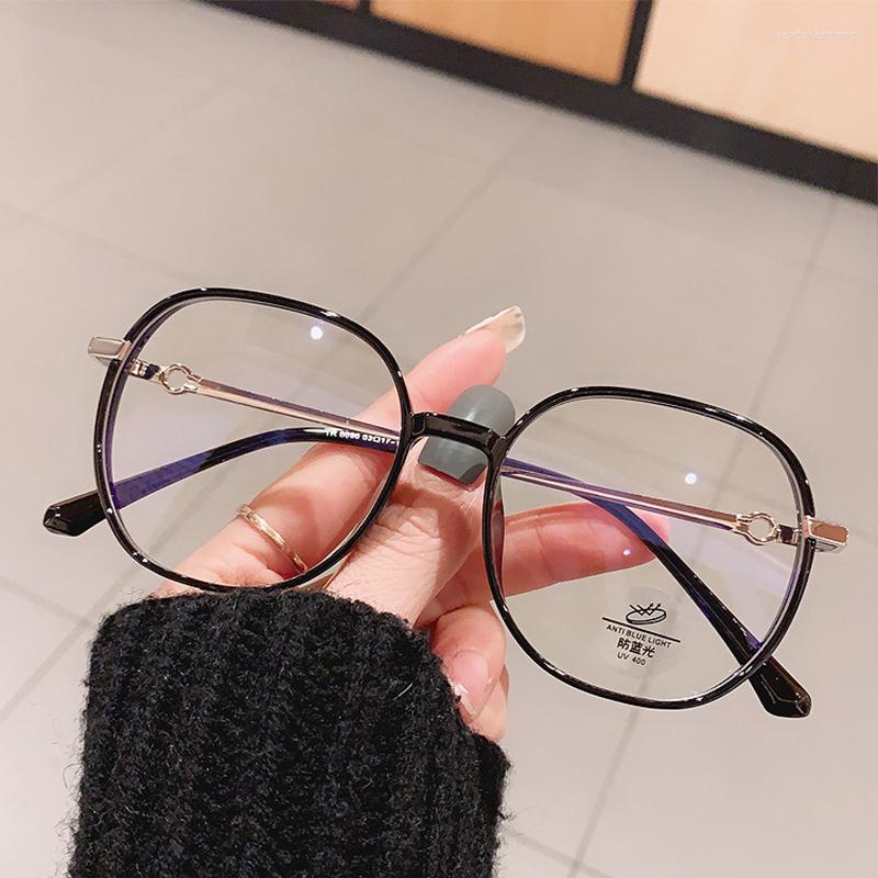 Sunglasses Frames Fashion Vintage Retro Metal Clear Lens Glasses Women Men Nerd Geek Eyewear Optical Round Circle Eye
Sunglasses Frames Fashion Vintage Retro Metal Clear Lens Glasses Women Men Nerd Geek Eyewear Optical Round Circle Eye