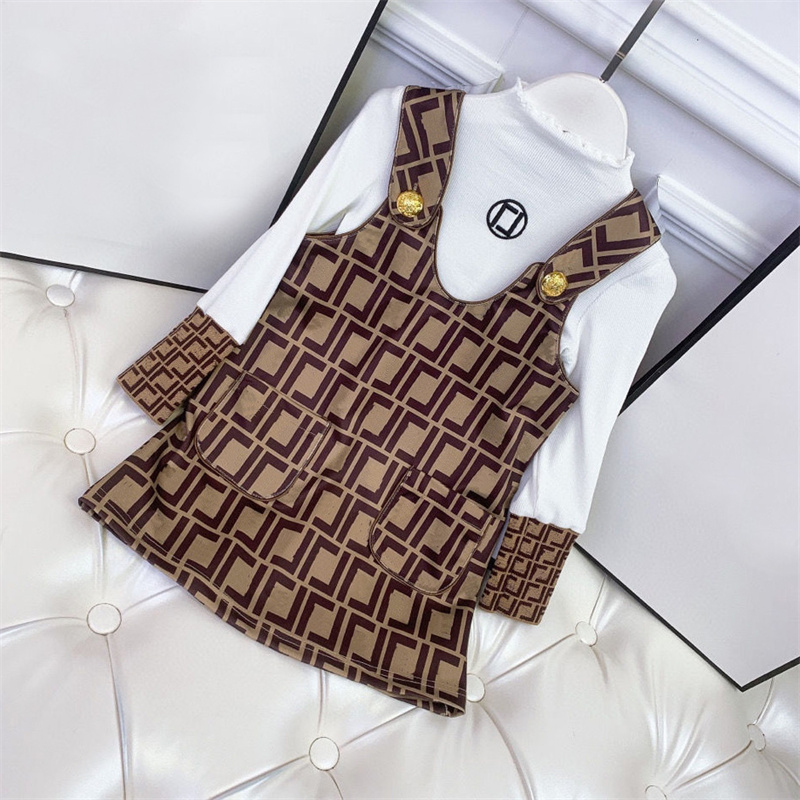 Designer Baby Kids Casual Set Luxury Childrens Dresses Sets Girls Letter Clothes Long Sleeve Dress Set Fashion Childrens Suit High Quality, Khaki
Designer Baby Kids Casual Set Luxury Childrens Dresses Sets Girls Letter Clothes Long Sleeve Dress Set Fashion Childrens Suit High Quality, Khaki