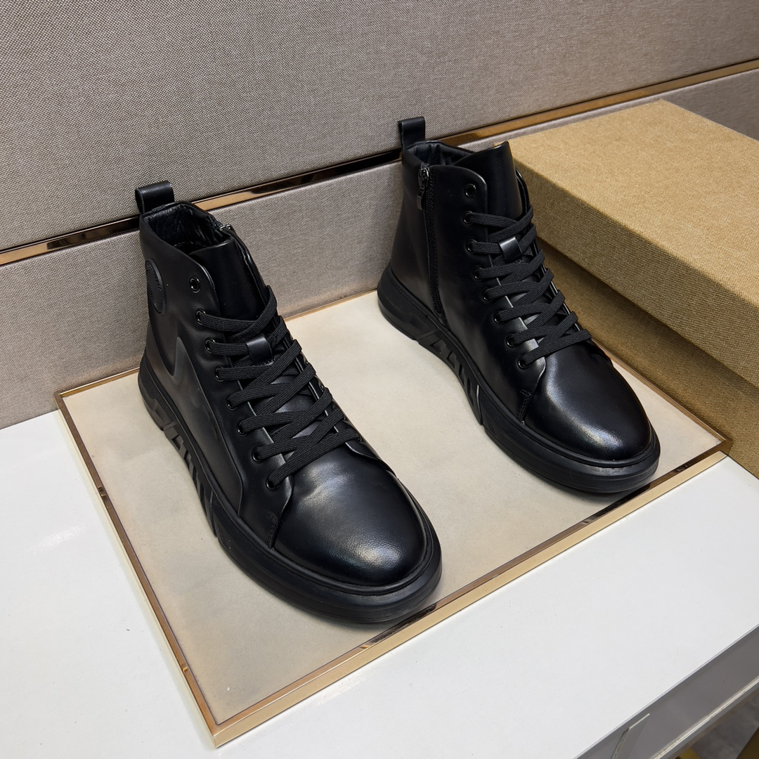 2022 With Box clogs Luxury Loafers Shoe Bottoms Boots Designer Platform sports shoes yellow red Patent Leather metallic silver metallic gold laser blue Mens
2022 With Box clogs Luxury Loafers Shoe Bottoms Boots Designer Platform sports shoes yellow red Patent Leather metallic silver metallic gold laser blue Mens