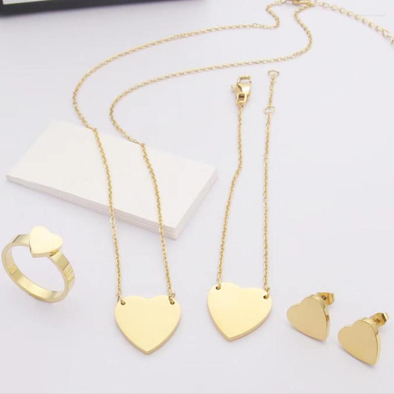 Chains Jewelry Love Necklace For Men And Women Couple Accessories Mini Simple Stainless Steel Birthday Gifts 2022 Wholesale
Chains Jewelry Love Necklace For Men And Women Couple Accessories Mini Simple Stainless Steel Birthday Gifts 2022 Wholesale