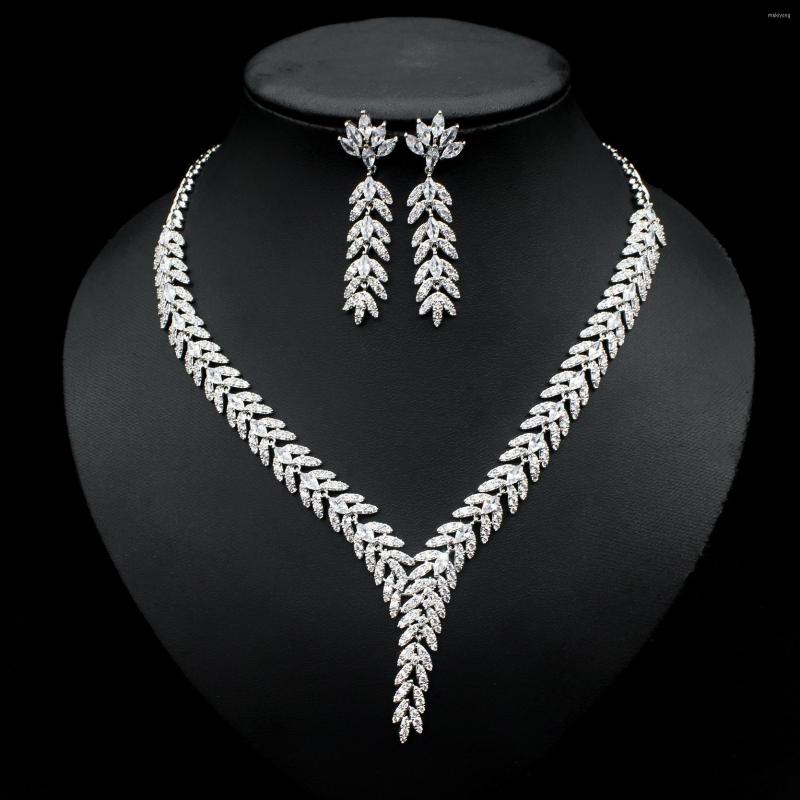 Necklace Earrings Set Funmode Bridal Zircon Jewelry Luxury Female Ins Hip Hop Electroplating European And American FS486, Picture shown
Necklace Earrings Set Funmode Bridal Zircon Jewelry Luxury Female Ins Hip Hop Electroplating European And American FS486, Picture shown