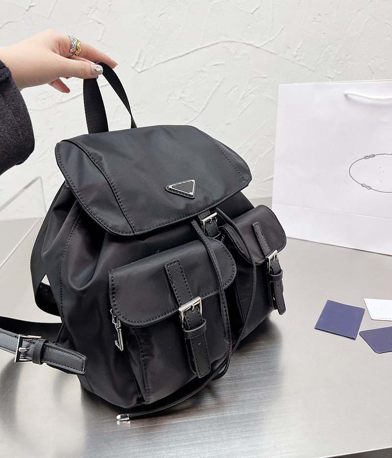 2022New Fashion Multifunctional Nylon Backpack Luxury Travel Large Capacity One Shoulder HandbagSuitable for All Occasions, Black
2022New Fashion Multifunctional Nylon Backpack Luxury Travel Large Capacity One Shoulder HandbagSuitable for All Occasions, Black