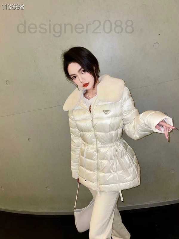 Women' Jackets designer P22 Autumn and Winter New Triangle Standard National 90 White Duck Down Pure Lai Rabbit Collar Waist Coat 8OCD, Black
Women' Jackets designer P22 Autumn and Winter New Triangle Standard National 90 White Duck Down Pure Lai Rabbit Collar Waist Coat 8OCD, Black