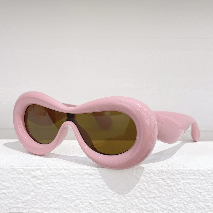 621s s For Men and Women 40099 Funny Hip Hop European and American Style Anti-Ultraviolet Full Frame Glasses With Box
621s s For Men and Women 40099 Funny Hip Hop European and American Style Anti-Ultraviolet Full Frame Glasses With Box