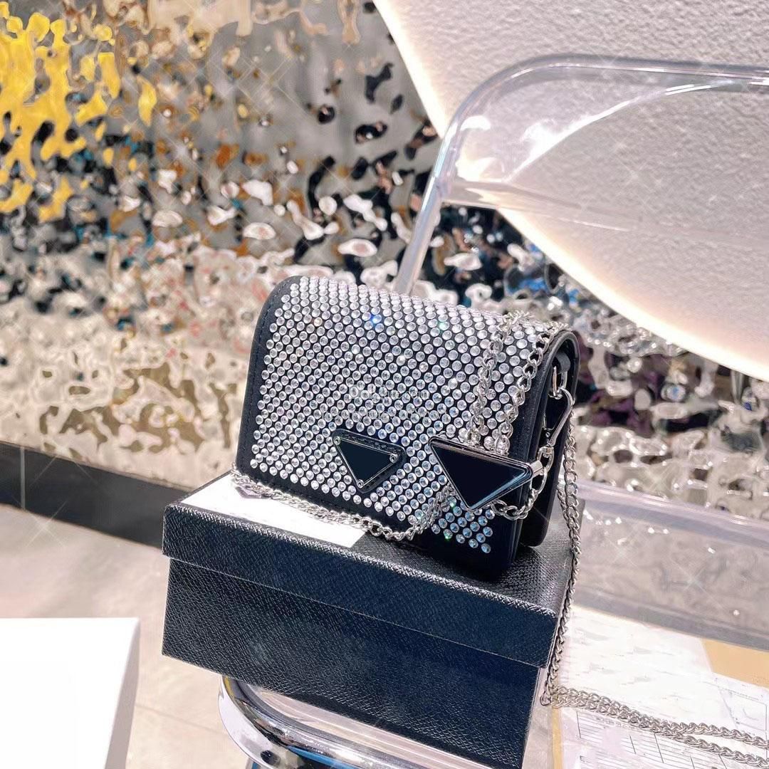 Diamond Women shoulder bag 2022 New Crystal Handbags Summer Fashion Underarm Purses Luxury Totes Classic Shiny Handbag Little bread cristal bag, #01
Diamond Women shoulder bag 2022 New Crystal Handbags Summer Fashion Underarm Purses Luxury Totes Classic Shiny Handbag Little bread cristal bag, #01
