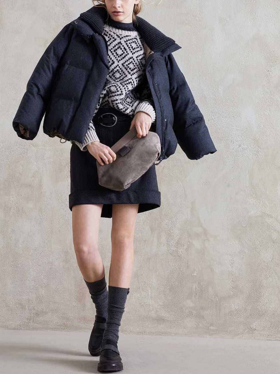 Women s Down Parkas 4 Color Thickened Jacket Bead Trim Stand Up Collar Outerwear Tops Winter Ladies Warm Zipper Coat 221128