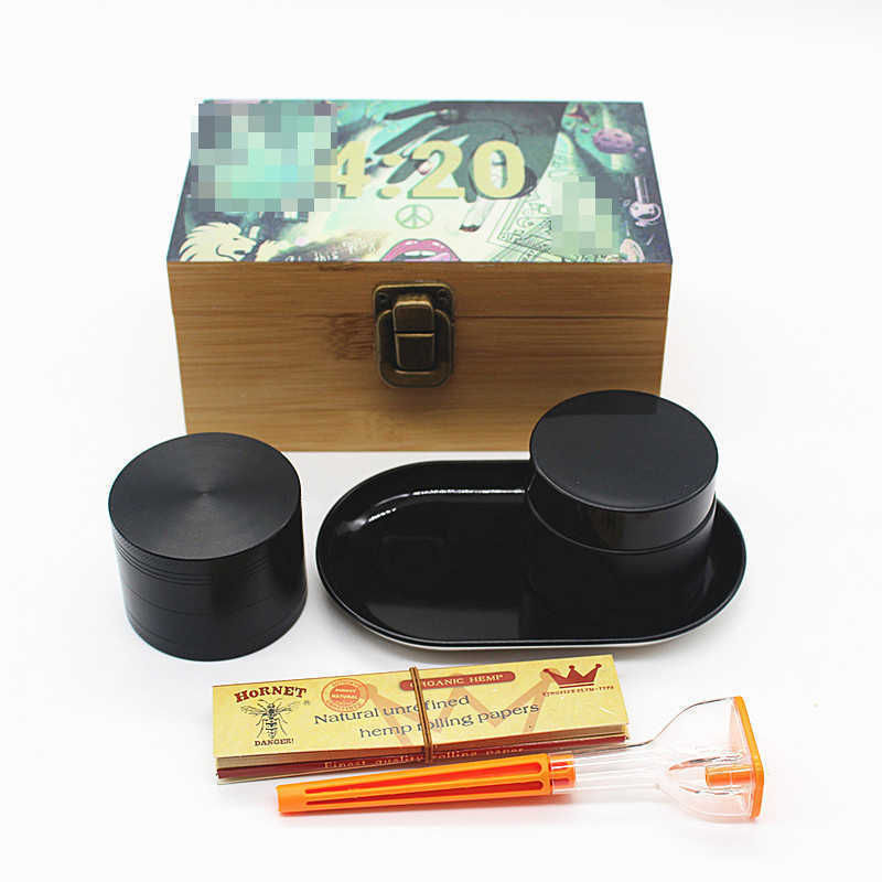 Hookahs Mini Smoke Kits Include Rolling Tray Grinder Smokeing Sets For Creative Smoking Pipe Set With Cigarette Case Herb Tobacco Pipe with Wooden Box
Hookahs Mini Smoke Kits Include Rolling Tray Grinder Smokeing Sets For Creative Smoking Pipe Set With Cigarette Case Herb Tobacco Pipe with Wooden Box