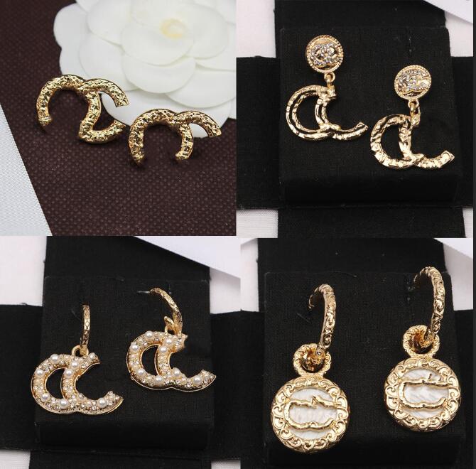 Mixed Luxury Brand Designers Letters Stud 18K Gold Plated 925 Silver Geometric Famous Women Round Crystal Rhinestone Pearl Earring Wedding Party Jewerlry
Mixed Luxury Brand Designers Letters Stud 18K Gold Plated 925 Silver Geometric Famous Women Round Crystal Rhinestone Pearl Earring Wedding Party Jewerlry