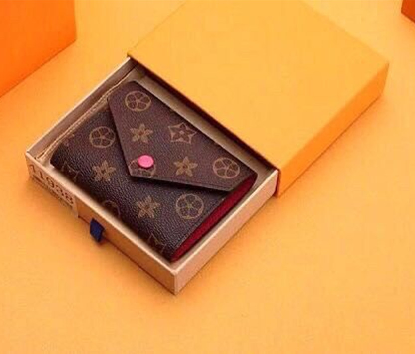 Designer wallets classic high-quality women credit card holder bags fashion a variety of styles and colors available wholesale short wallet Purse With box, There are boxes;dust
Designer wallets classic high-quality women credit card holder bags fashion a variety of styles and colors available wholesale short wallet Purse With box, There are boxes;dust
