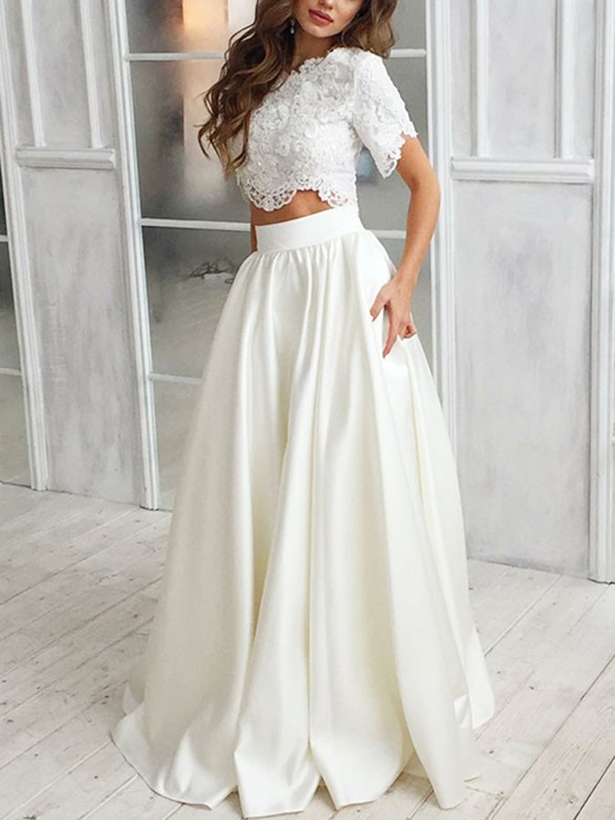 Short Sleeves Appliques Pieces Beach Wedding Dress Fashion Special Quarter Sleeve Applique Handmade Beaded Pocket Two Piece