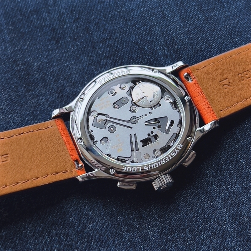 Wristwatches 40mm Pilot Chronograph Watch Sports Chrono Quartz Men Luxury VK64 Movement Dome Mineral Glass Clock Mysterious Code 221128