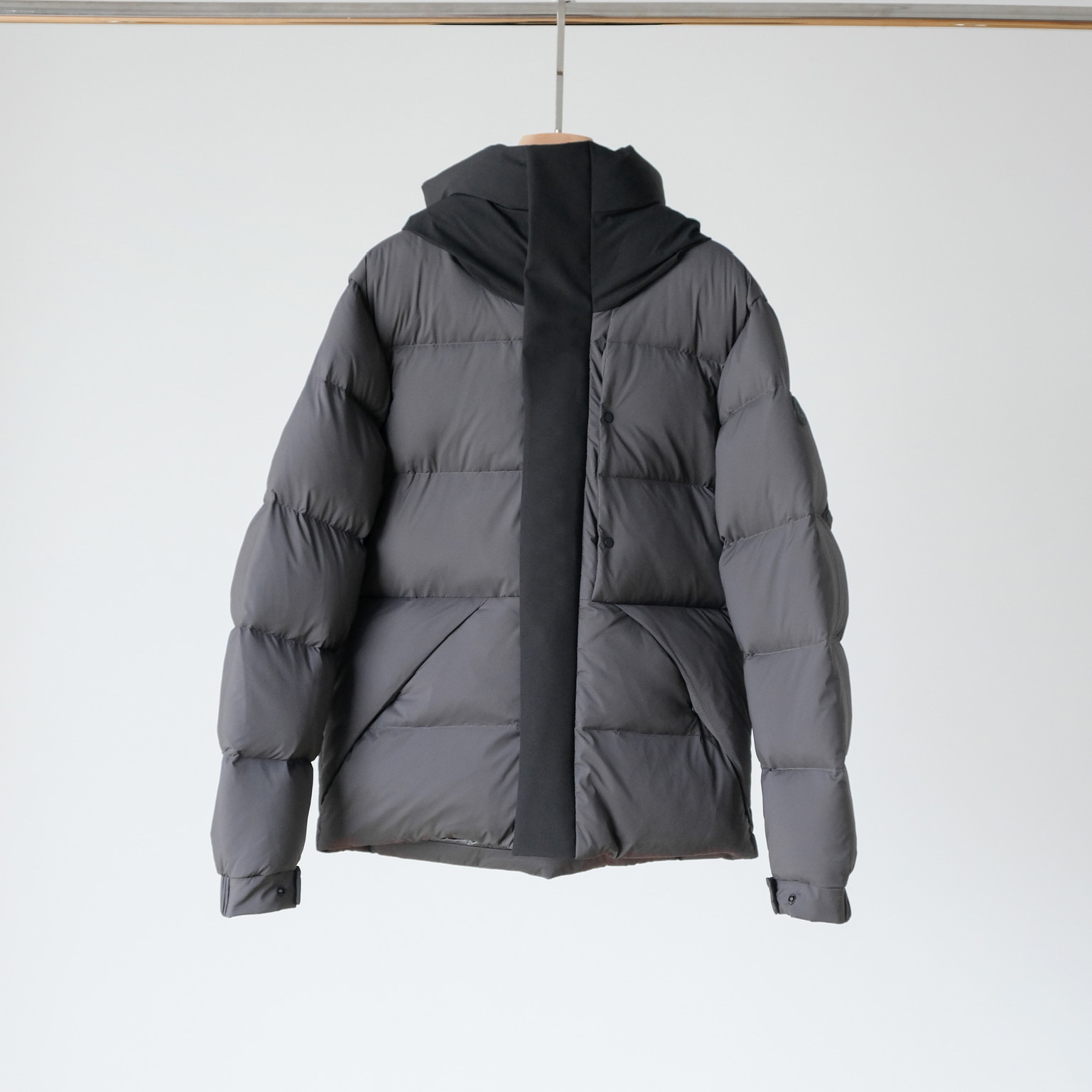 Men Women designer luxury hooded Down real puff jackets coat winter outdoor cold-proof warm top long sleeve Casual fashion3 color warmer downs jacket, M-black
Men Women designer luxury hooded Down real puff jackets coat winter outdoor cold-proof warm top long sleeve Casual fashion3 color warmer downs jacket, M-black