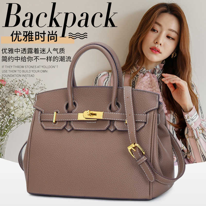 Designer Bags Hem Handbags Women Cluth Fashion Women's Texture Single Shoulder Diagonal Cross Handbag Lychee Pattern Large Capacity Togo, Large brown
Designer Bags Hem Handbags Women Cluth Fashion Women's Texture Single Shoulder Diagonal Cross Handbag Lychee Pattern Large Capacity Togo, Large brown