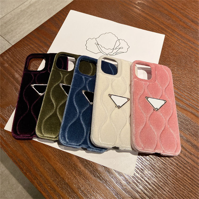 High Quality Luxurys Velvet Phonecase For 14 Plus 13 12 11 Pro Max Designer Fashion Brand Classic Letters Furry iPhone Case Cover, Pink 
High Quality Luxurys Velvet Phonecase For 14 Plus 13 12 11 Pro Max Designer Fashion Brand Classic Letters Furry iPhone Case Cover, Pink