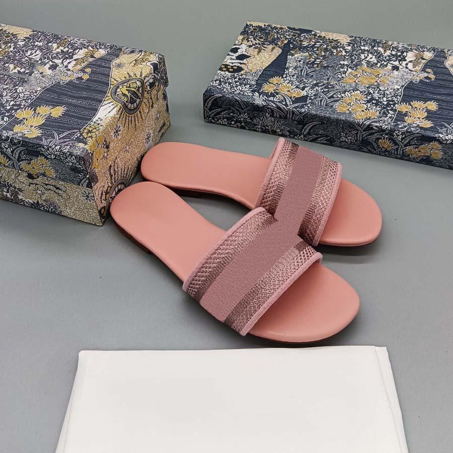 2022 Women Slippers Genuine Leather Fip Flops Flat Bottom Sandals Classic Bright Black Shoes Beach Sexy Heel Lady Belt Buckle Soft Cow Leathers Hollow Sandal, 11
2022 Women Slippers Genuine Leather Fip Flops Flat Bottom Sandals Classic Bright Black Shoes Beach Sexy Heel Lady Belt Buckle Soft Cow Leathers Hollow Sandal, 11