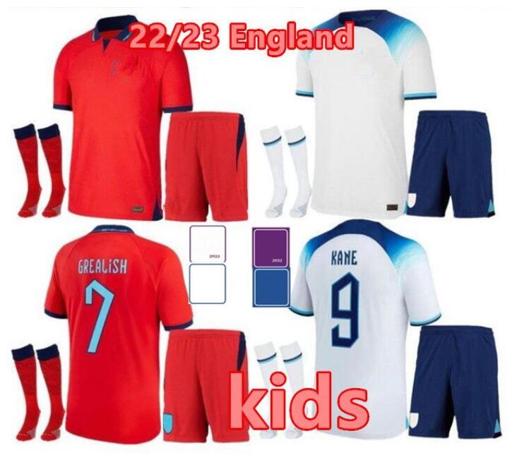 22/23 ENGLAND soccer jerseys kids kit KANE MEAD FODEN STERLING ENGLAND RASHFORD SANCHO SAKA BOYS national football shirts uniforms. 
22/23 ENGLAND soccer jerseys kids kit KANE MEAD FODEN STERLING ENGLAND RASHFORD SANCHO SAKA BOYS national football shirts uniforms.
