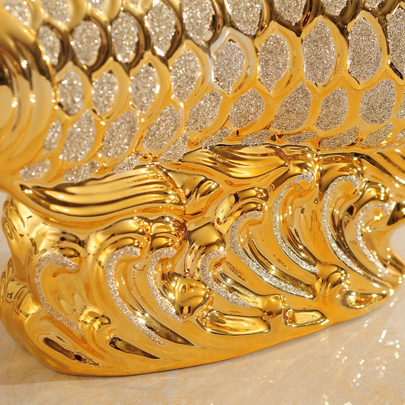 Decorative Objects Figurines European Wedding Decor Crafts Ceramic Creative Room Decoration Handicraft Gold Arowana Porcelain Decorations W4035 221129