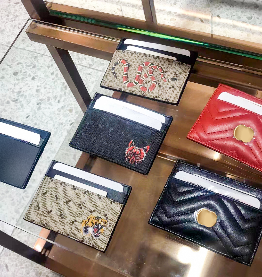 Fashion Womens men Mini Wallet Bag Charm Brown Canvas pocket organizer luxury Designer Marmont purse Genuine Leather Purses Mens Key Ring key pouch wristlets case
Fashion Womens men Mini Wallet Bag Charm Brown Canvas pocket organizer luxury Designer Marmont purse Genuine Leather Purses Mens Key Ring key pouch wristlets case