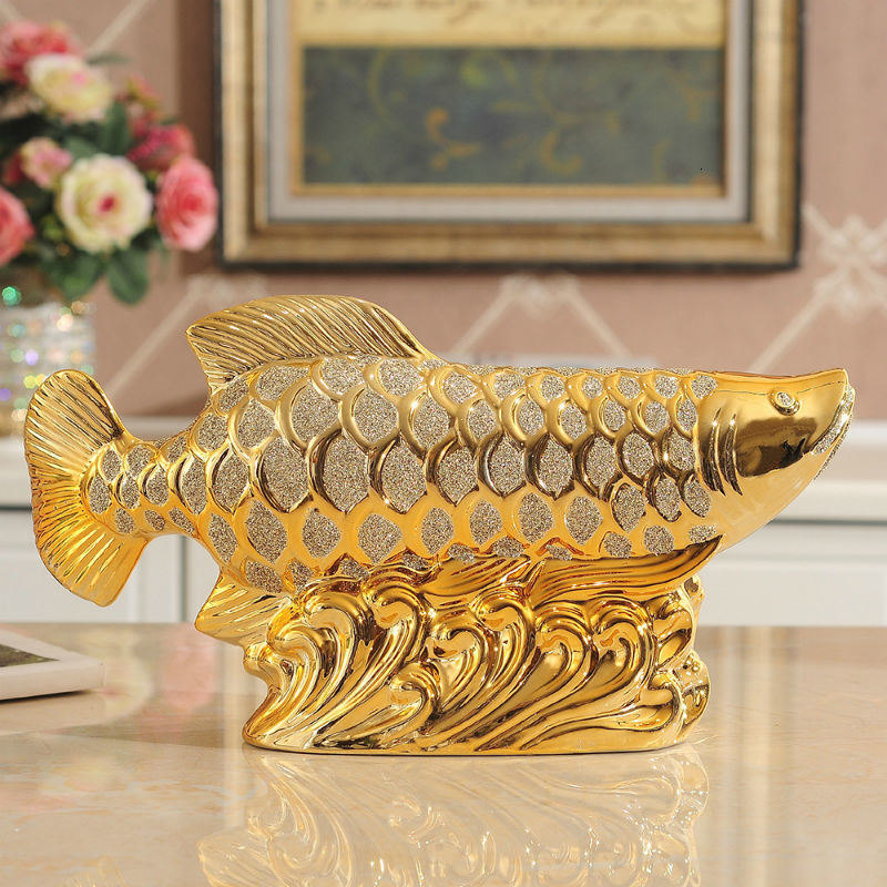 Decorative Objects Figurines European Wedding Decor Crafts Ceramic Creative Room Decoration Handicraft Gold Arowana Porcelain Decorations W4035 221129