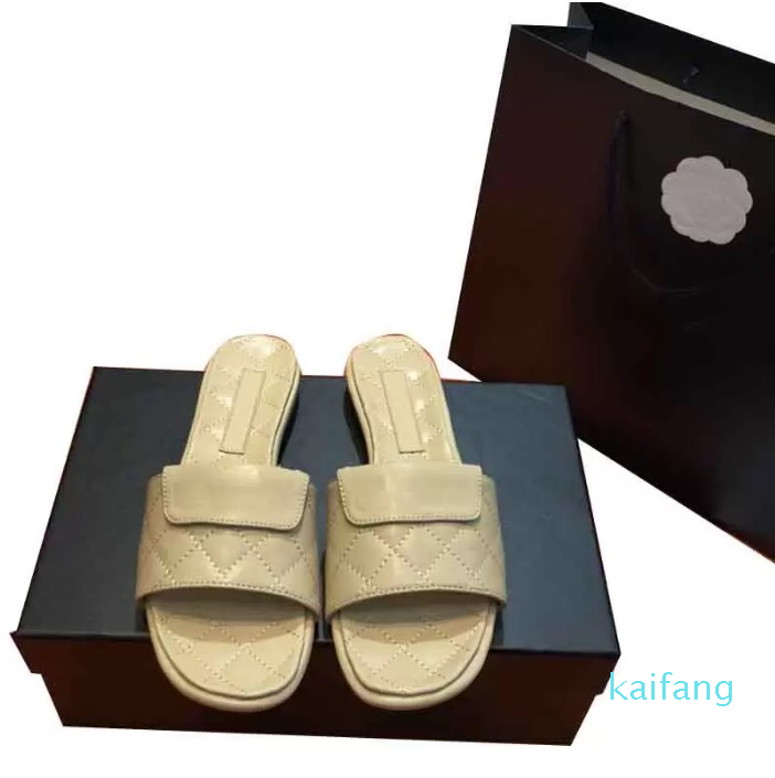 Flat Slippers For Womens Designer Classic Sandals Flip Flops Luxury Brands Rubber Casual Shoes Retro Woman Dress Shoe Fashion Top Quality Plus Size Girls Slides, White
Flat Slippers For Womens Designer Classic Sandals Flip Flops Luxury Brands Rubber Casual Shoes Retro Woman Dress Shoe Fashion Top Quality Plus Size Girls Slides, White